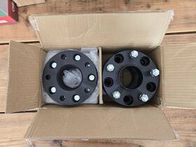 3114 Aeagle 5x5.5 Hubcentric Wheel Adapters 1.5 Inch For 2012-2018 Dodge Ram 1500