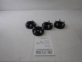 Fy24728 Flycle - 5x5.5 Hub Centric Wheel Spacers Black Fy24728 Flycle - 5x5.5 Hub Centric Wheel Spacers Black