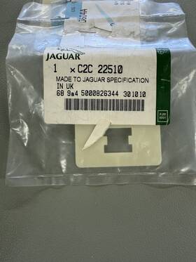 Jaguar C2c22510 New Genuine Two Spacers