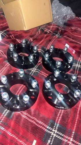 5550-5500c Lng 5500/5550-5500c 4 Wheel Spacers Adapters 5x5 Or 5x5.5 To 1.5 Inch Thick 5x127 5x139.7