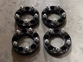 T125-555-555-916-a1-4 Lns Adapters 4x Used 1.25 Inch Wheel Spacers 5x5.5 To 9/16 Studs Fits Dodge Ram Mitsu