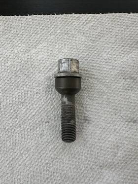Rd-bpor-1415-48bk-10 Porsche 60 Mm Extended Shank Length Oem Swivel Washer Lug Bolt - Pre-owned