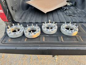 Rc96201012a Rough Country 2 Inch Wheel Spacers 8x180 Chevy/gmc 2500hd 11-21