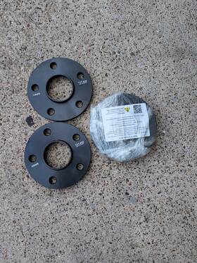 12-545-641b Titan Wheel Spacers
