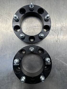 150-555-555-12125b Titan 2pc Single Wheel Spacers 1.50 Inch 5x5.5 150-555-555-12125b Titan 2pc Single Wheel Spacers 1.50 Inch 5x5.5