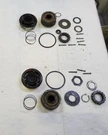Warn 4WD Locking Hub Set Kit Fits 99 00 01 02 03 04 Ford F250 F350. Fixed Price $264.04.