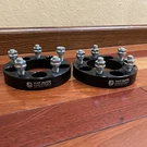 Yhtauto WSP54537B0-4, 5X4.5 Wheel Spacers, 1 Inch (82.5 Mm), Set Of 2, Open Box. Fixed Price $42.00.
